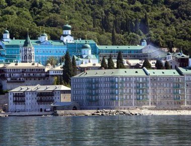 Ο Αλέξης Τσίπρας θα επισκεφθεί το Αγιο Ορος πριν το ταξίδι σε Μόσχα